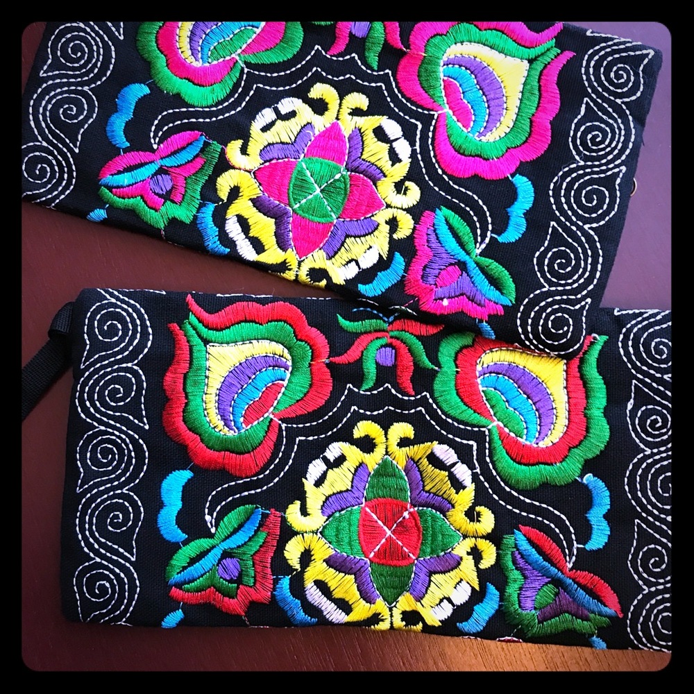 ⭐️Colorful Zippered Embroidered Everything Bag - Picture 1 of 7